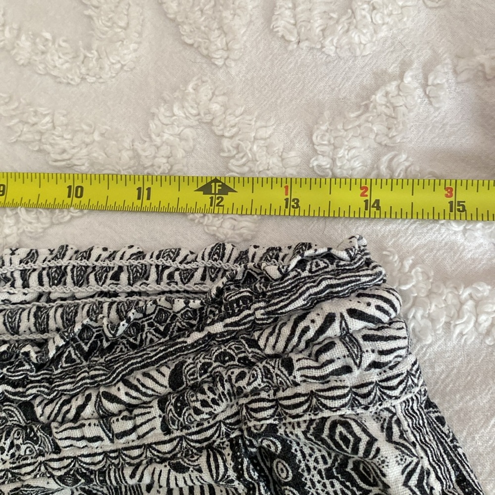 Cute ROXY Women’s board shorts XS - Picture 5 of 6